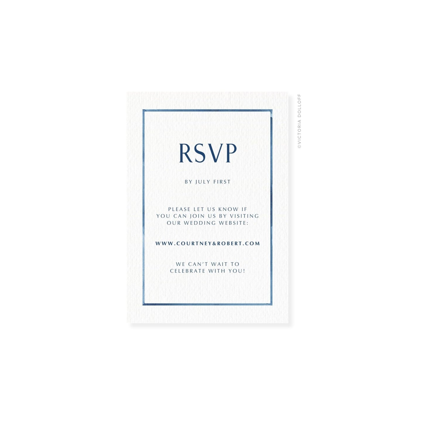 RSVP-Karte mit blauem Rahmen; großes „RSVP“ in schlichter Serifenschrift, darunter Infos